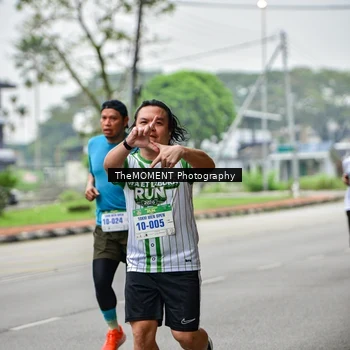 Runner Photo 8665028