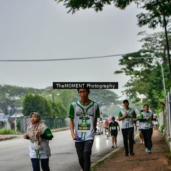 Runner Photo 8665083