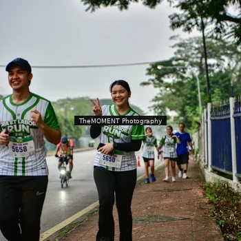 Runner Photo 8665085