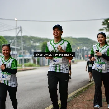 Runner Photo 8665086