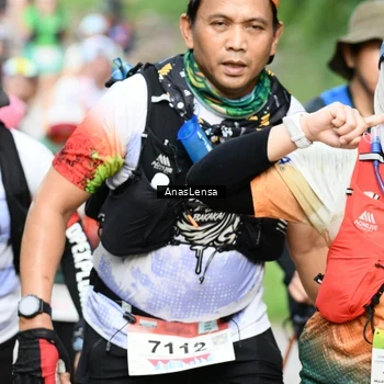 Runner Photo 8665187