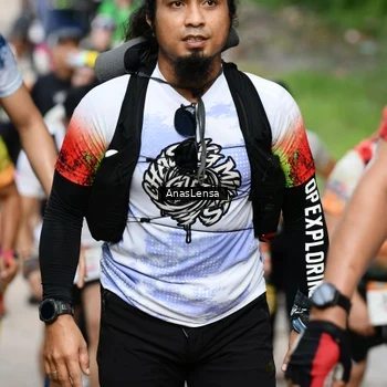 Runner Photo 8665194
