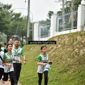 Runner Photo 8665565
