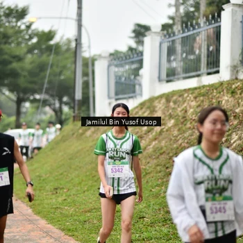 Runner Photo 8665608