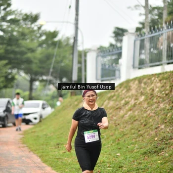 Runner Photo 8665664