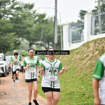 Runner Photo 8665681