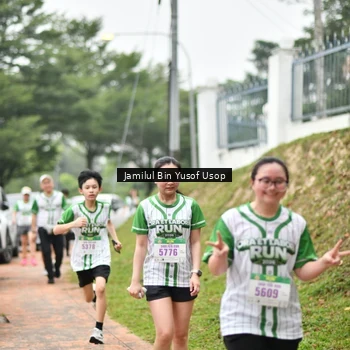 Runner Photo 8665700