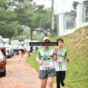 Runner Photo 8665728