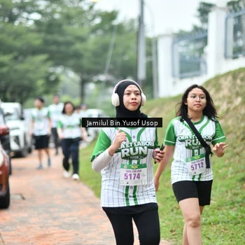 Runner Photo 8666069