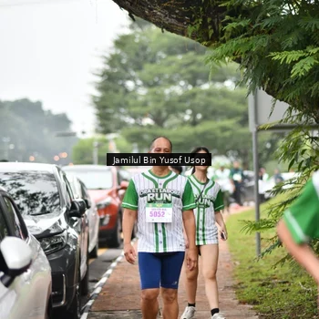 Runner Photo 8666145