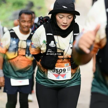 Runner Photo 8666201