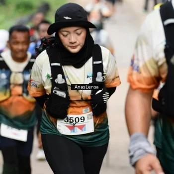 Runner Photo 8666202