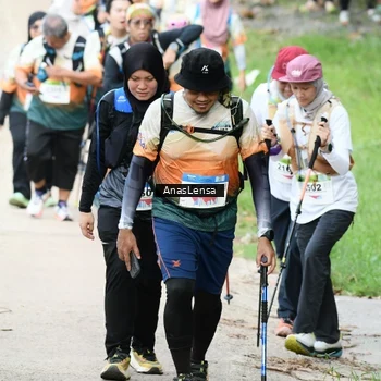 Runner Photo 8666283