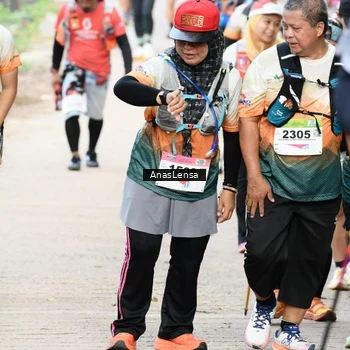 Runner Photo 8666348