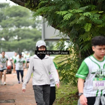 Runner Photo 8667074