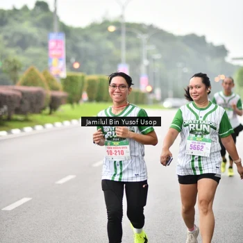 Runner Photo 8667137