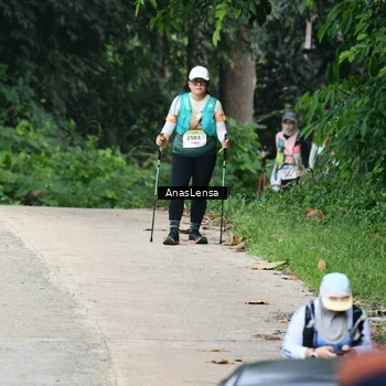 Runner Photo 8667300