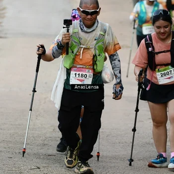 Runner Photo 8667695