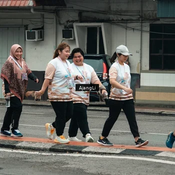 Runner Photo 8668001