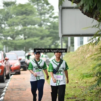 Runner Photo 8670005