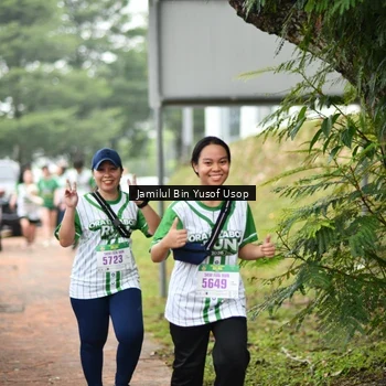 Runner Photo 8670012