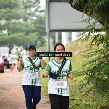 Runner Photo 8670015