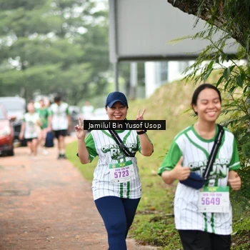 Runner Photo 8670025