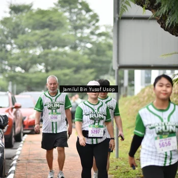 Runner Photo 8670047
