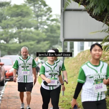 Runner Photo 8670054