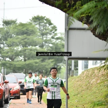 Runner Photo 8670085