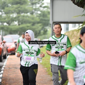 Runner Photo 8670100