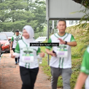 Runner Photo 8670111