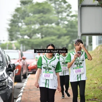 Runner Photo 8670240