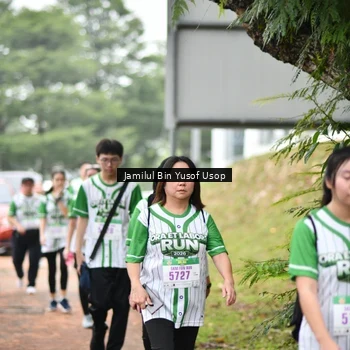 Runner Photo 8670244