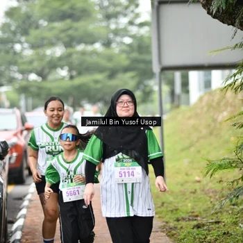 Runner Photo 8670475