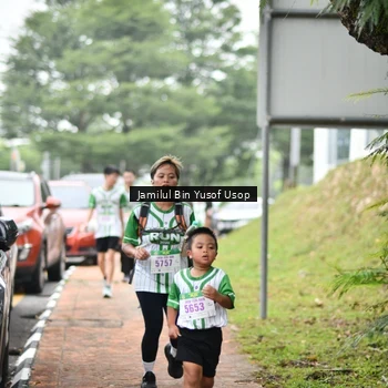 Runner Photo 8670498