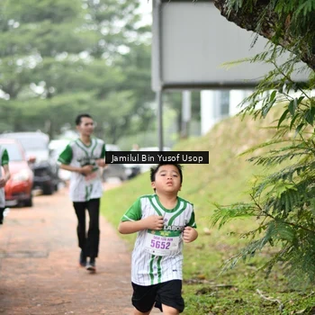 Runner Photo 8670517