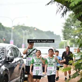Runner Photo 8670535