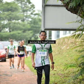Runner Photo 8671307