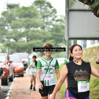 Runner Photo 8671324