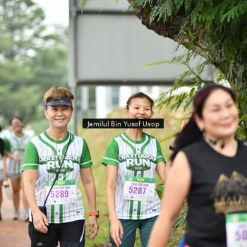 Runner Photo 8671353