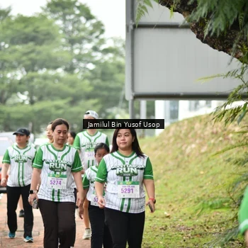 Runner Photo 8671474