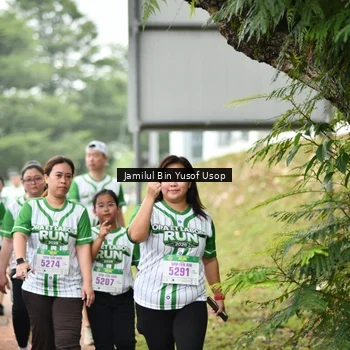 Runner Photo 8671475