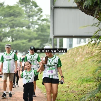 Runner Photo 8671562