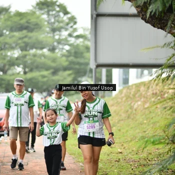 Runner Photo 8671563