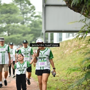 Runner Photo 8671570