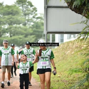 Runner Photo 8671576