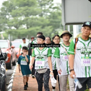 Runner Photo 8672212