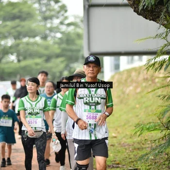 Runner Photo 8672213