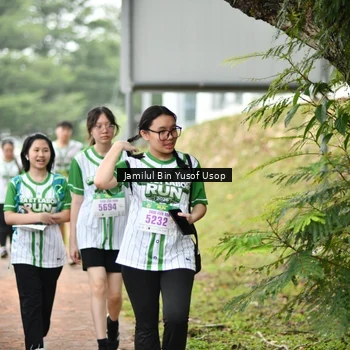 Runner Photo 8672273